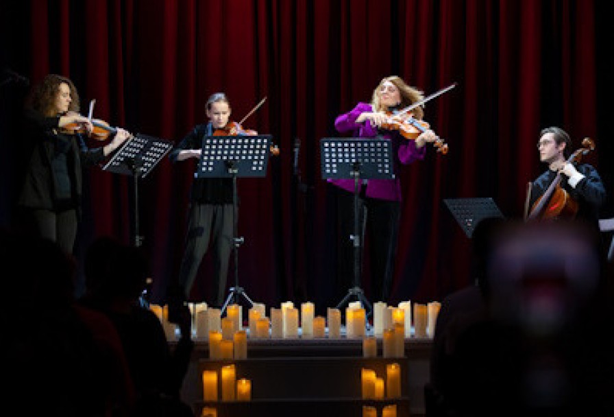 Эйнауди. при Свечах