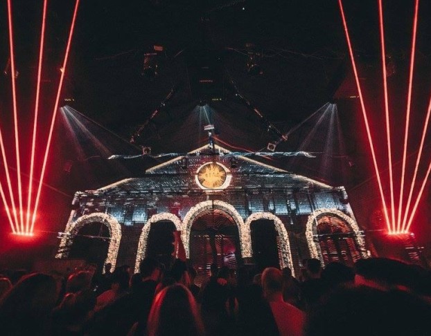 Gazgolder Club Closing