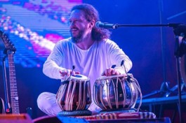 Геннадий Лаврентьев & Chemistry Loops