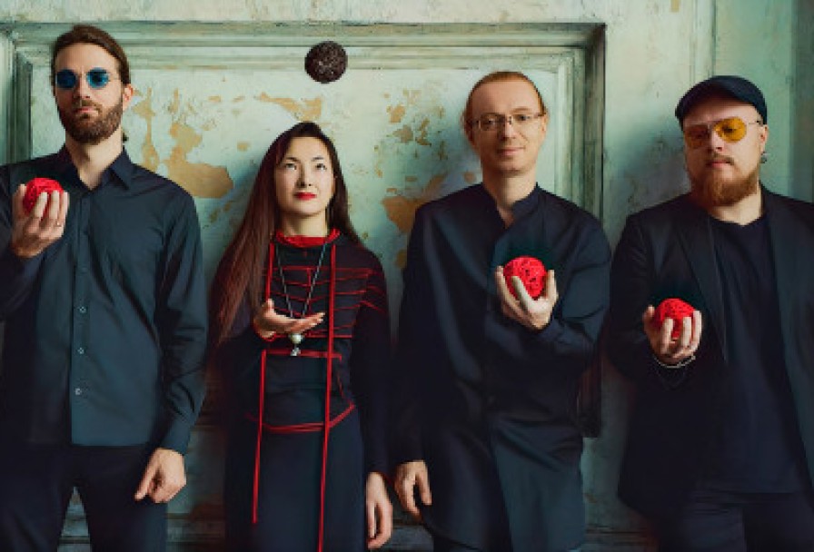 Группа Flying Fish