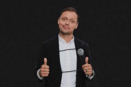 Виктор Комаров