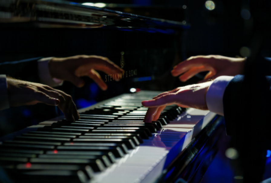 Фортепианный Вечер с Олегом Аккурратовым