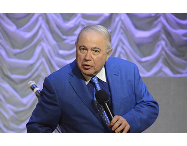 Евгений Петросян