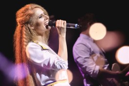 Романтические Истории из Парижа Elena Et Les Garçons