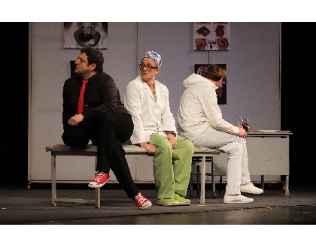 Доктор Знает Всё