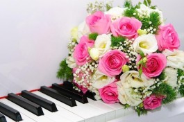 Праздничный Пианистов