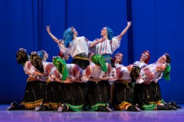 Школа-Студии при Гаант Имени Игоря Моисеева