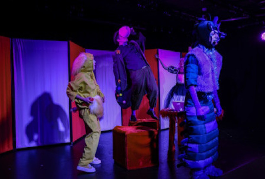 Алиса в Стране Чудес