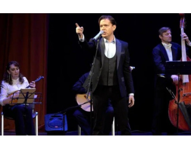 Олег Погудин. Je Chante