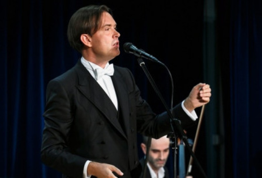 Олег Погудин. Je Chante