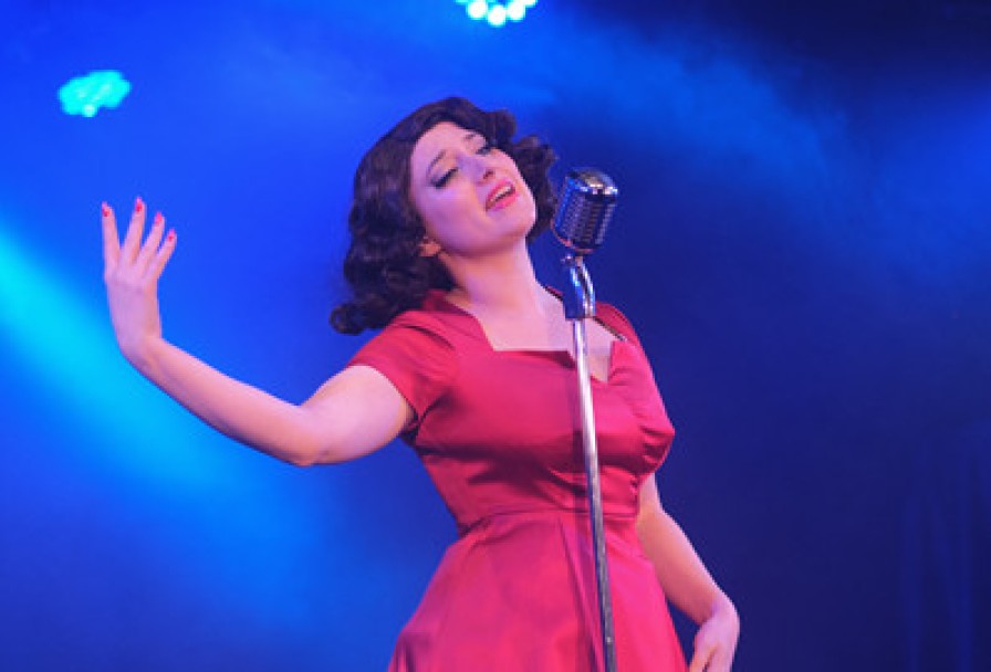 Jokes And Burlesque. Шутки и Бурлеск