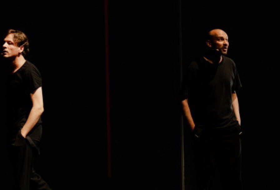 Маяковский. Послушайте