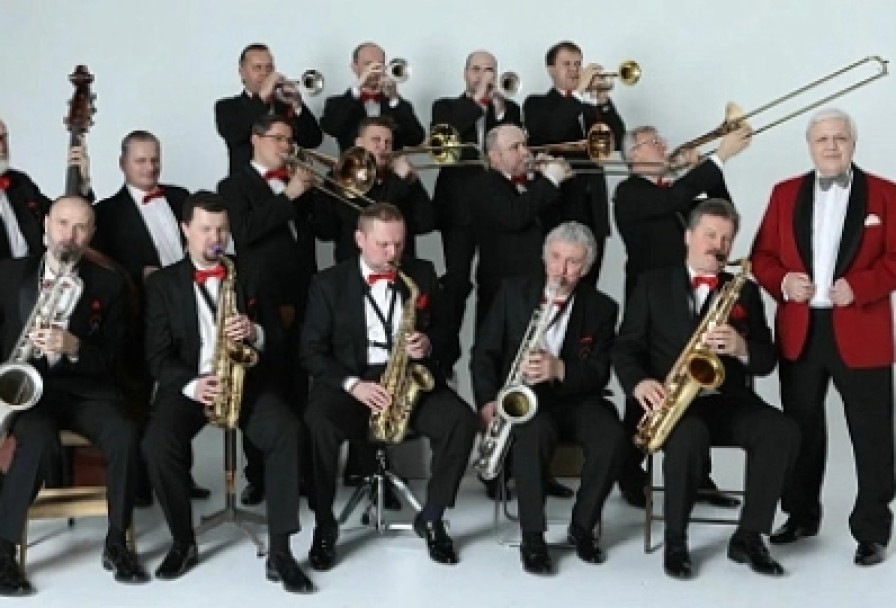 Оркестр Джазовой Музыки Им. о. Лундстрема, Анна Бутурлина