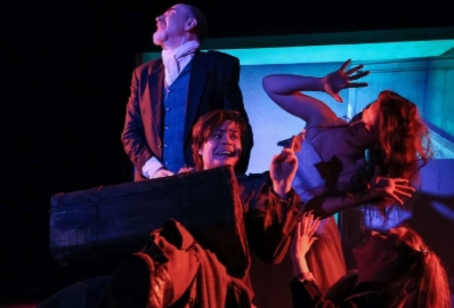 Н.в. Гоголь Рукопись Найденная под Подушкой или Ревизор