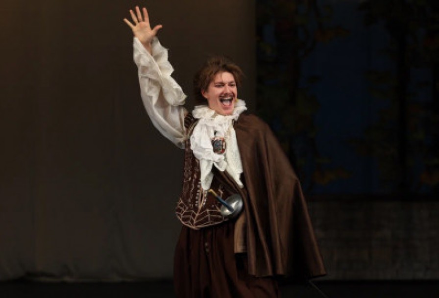 Первый План. Собака на Сене