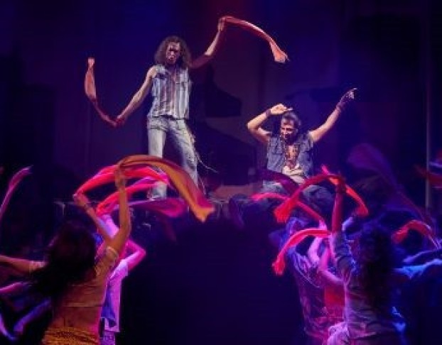 Хиппи-ёлка и Волосы