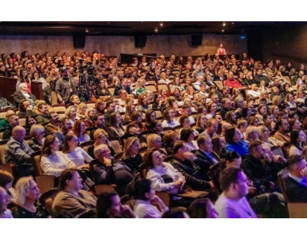 Беспринцыпный Новый Год. Сергей Бурунов, Гоша Куценко, Дарья Мороз и Александр Цыпкин