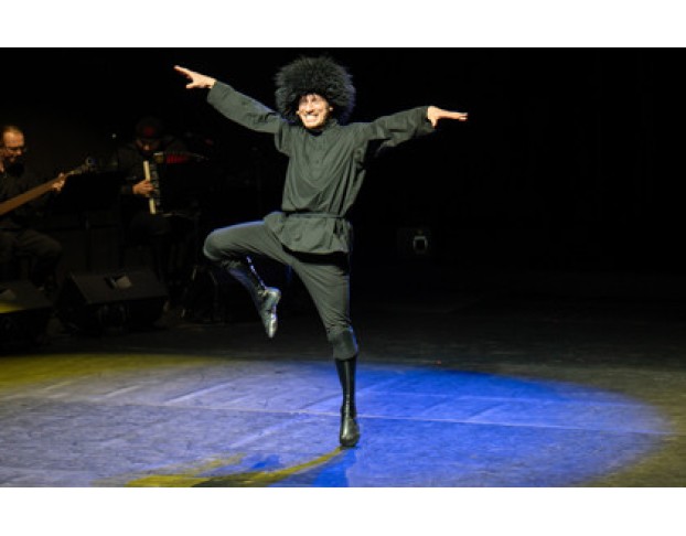 Я, Бабушка, Илико и Илларион