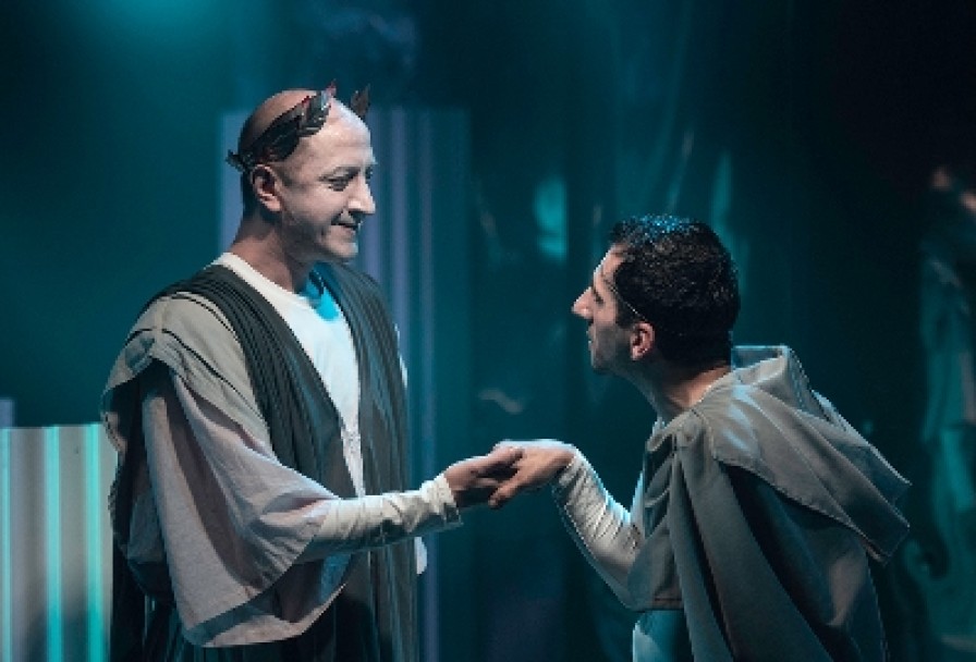 Ромул Великий