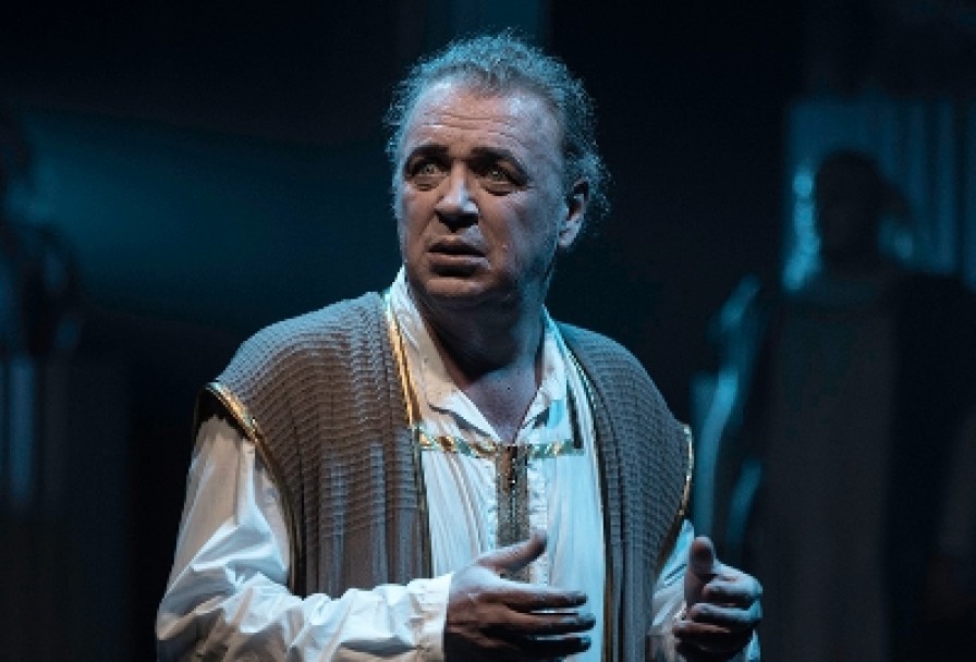 Ромул Великий