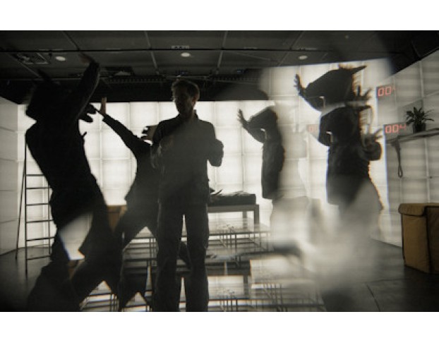 Человек из а Серёжа Очень Тупой