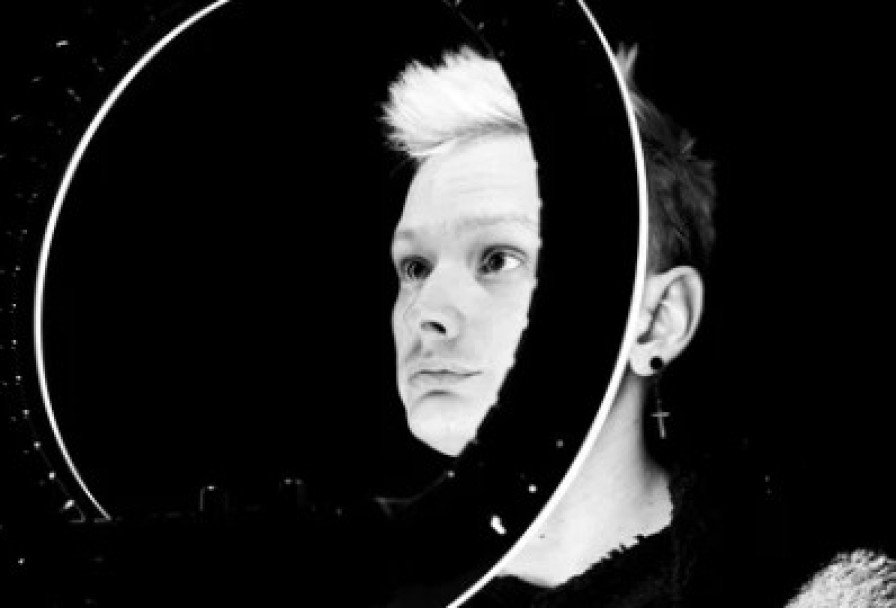 это Всё Она