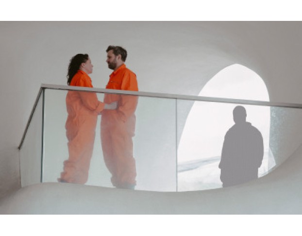 Заходит Андроид в Бар