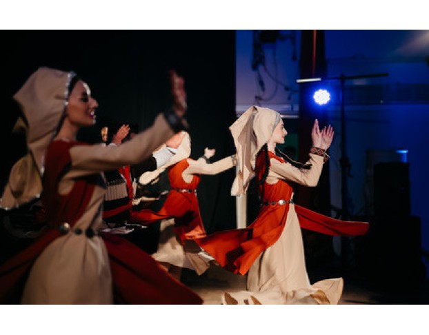 Тбилисо Грузинские Танцы, Армянский Дудук и Орган