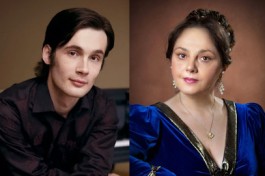 у камелька