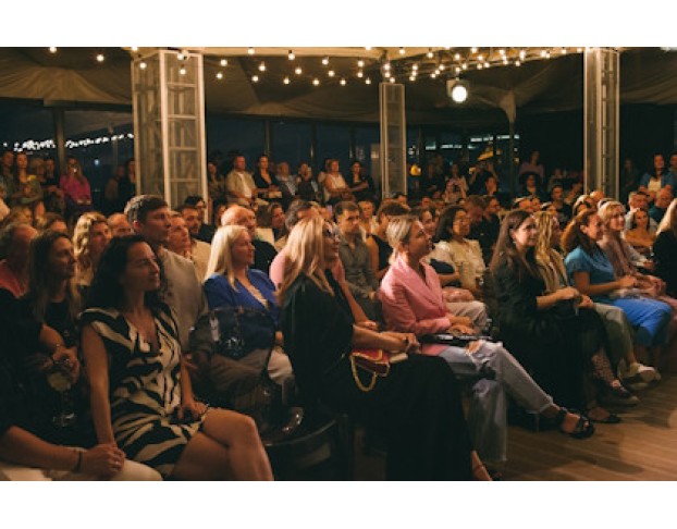 Christmas In New York. Andrew Mcfadden