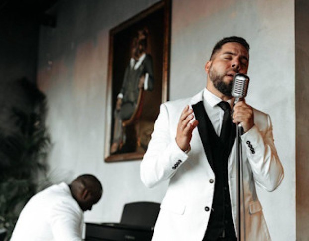 Christmas In New York. Andrew Mcfadden