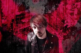 Жщ. . Большой и Громкий