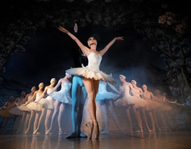 Лебединое Озеро