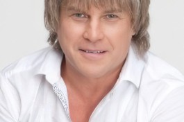 Он - Супер Стар Алексея Глызина