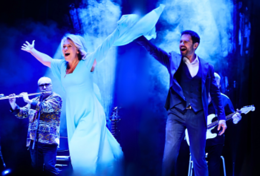 Антон и Виктория Макарские