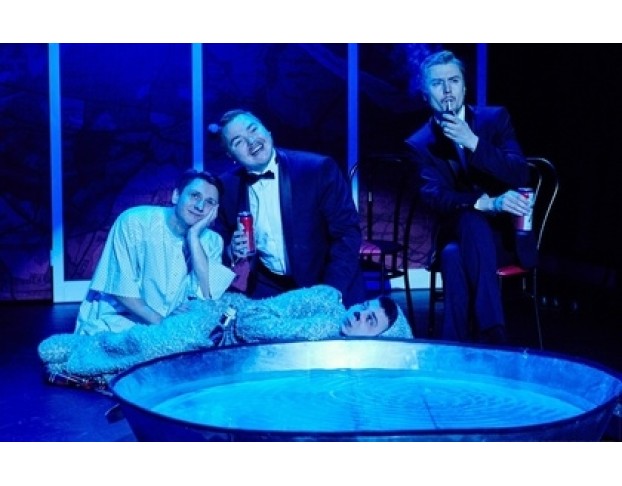 Трое в Лодке, не Считая Собаки