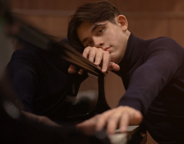 Джордж Харлионо