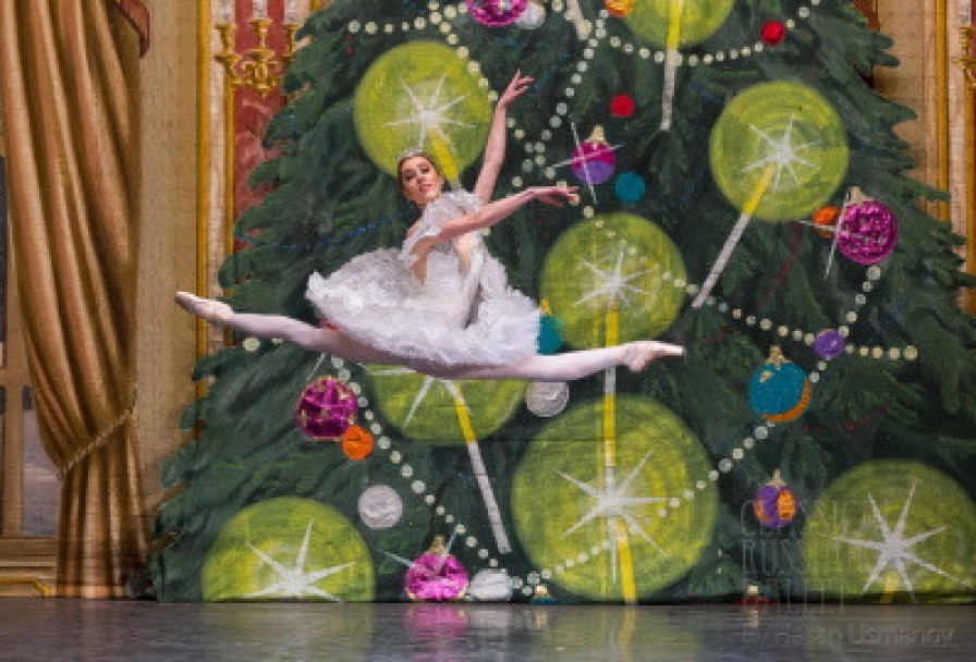 Щелкунчик. Классический Русский