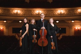 Струнный Квартет при Свечах