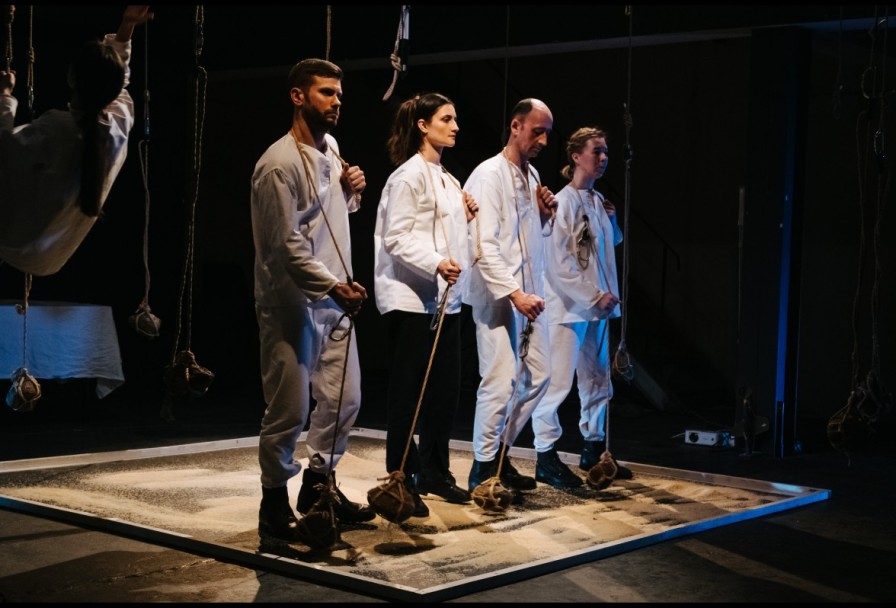 67/871 Документальный спектакль о блокаде