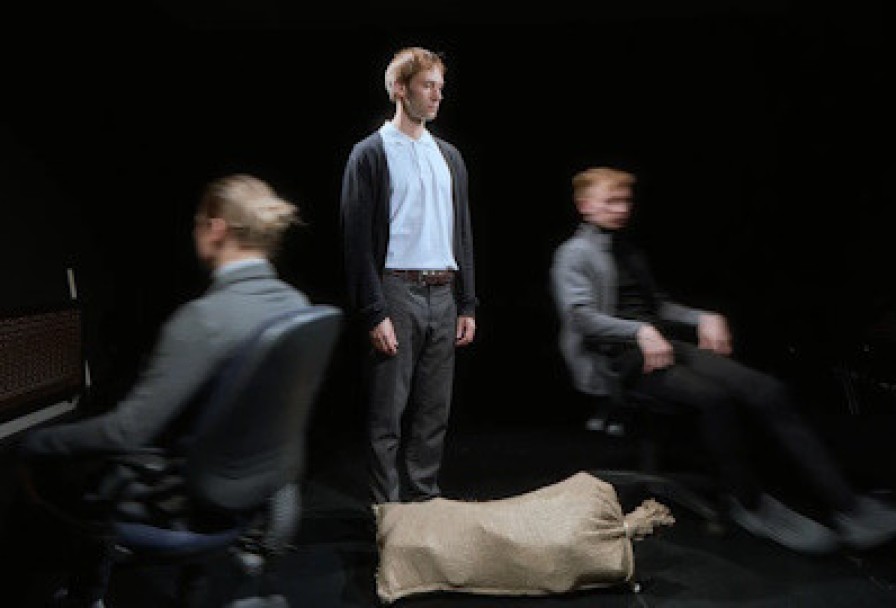 что Вы Делали Вчера Вечером?