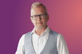 Денис Мажуков