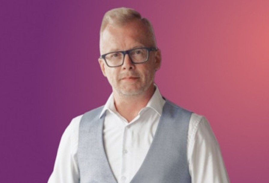 Денис Мажуков