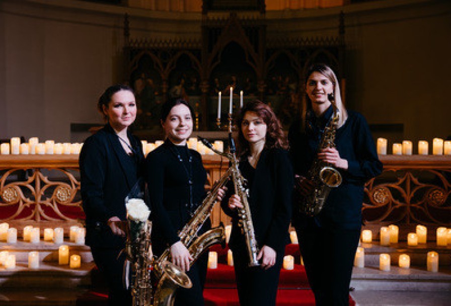 Новогоднее Саксофон-Шоу. Музыкальные Шедевры Мирового Кино