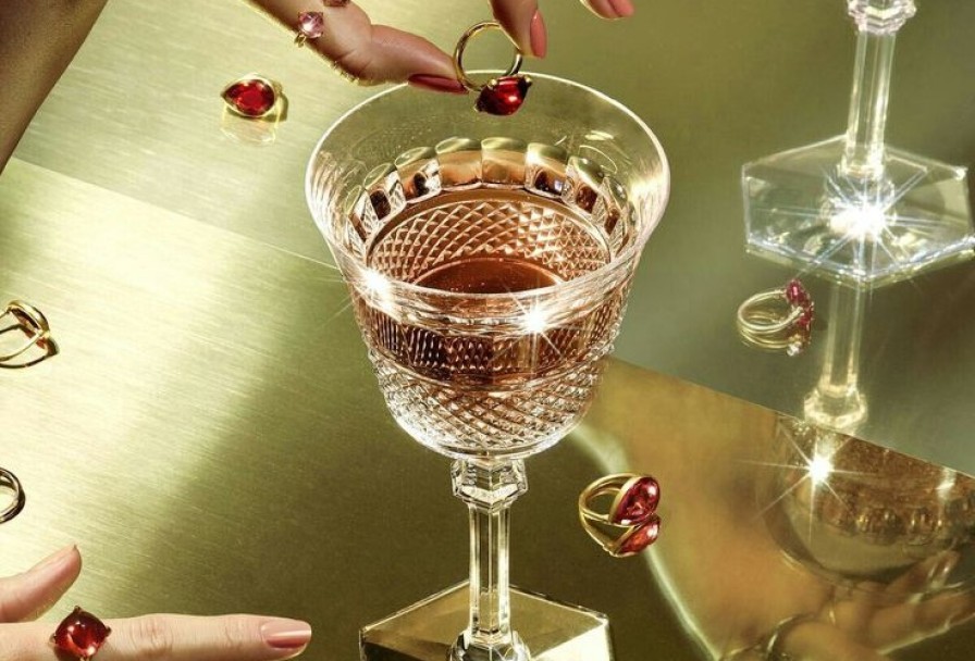 Новогодняя История Ювелирных Украшений от Фараонов до Cartier. Лекция и Вино