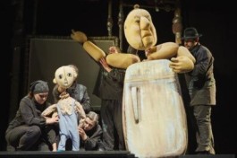 Похороните Меня за Плинтусом