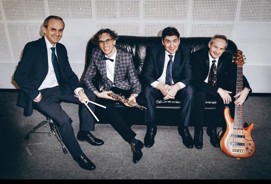 с New Centropezn Jazz Quartet