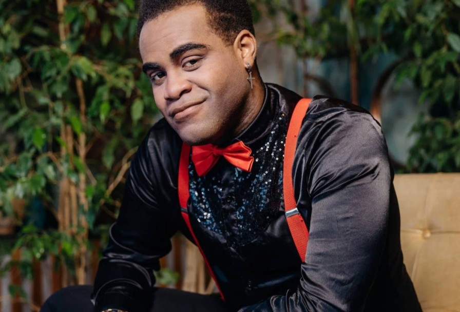 Сборный Новогодний Корпоратив - Soul Train The Great Hits Of America