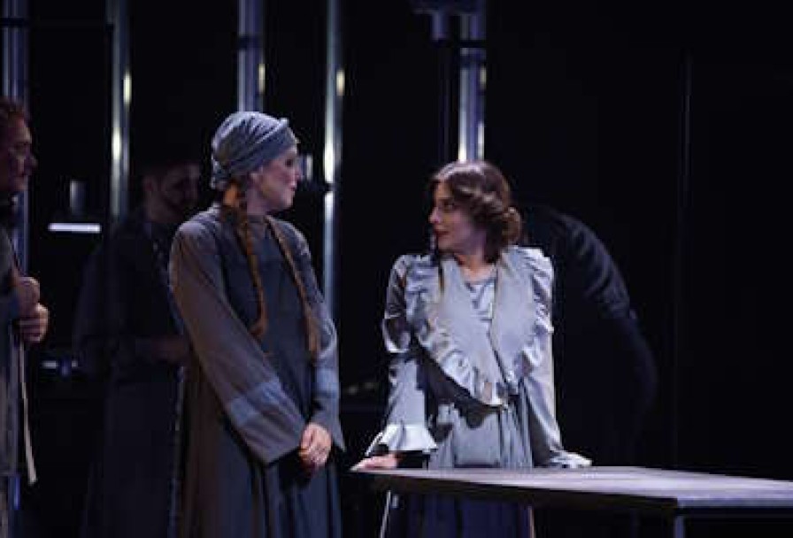 Васса Железнова