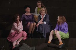 Замок Рейвенскрофт